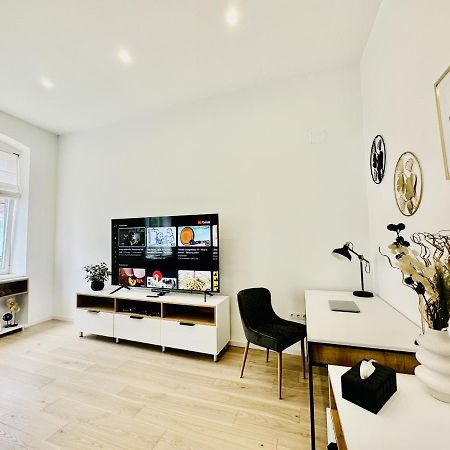Clever Studio Near Central Shopping Center 클루지나포카 외부 사진
